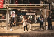 build and engage community online
